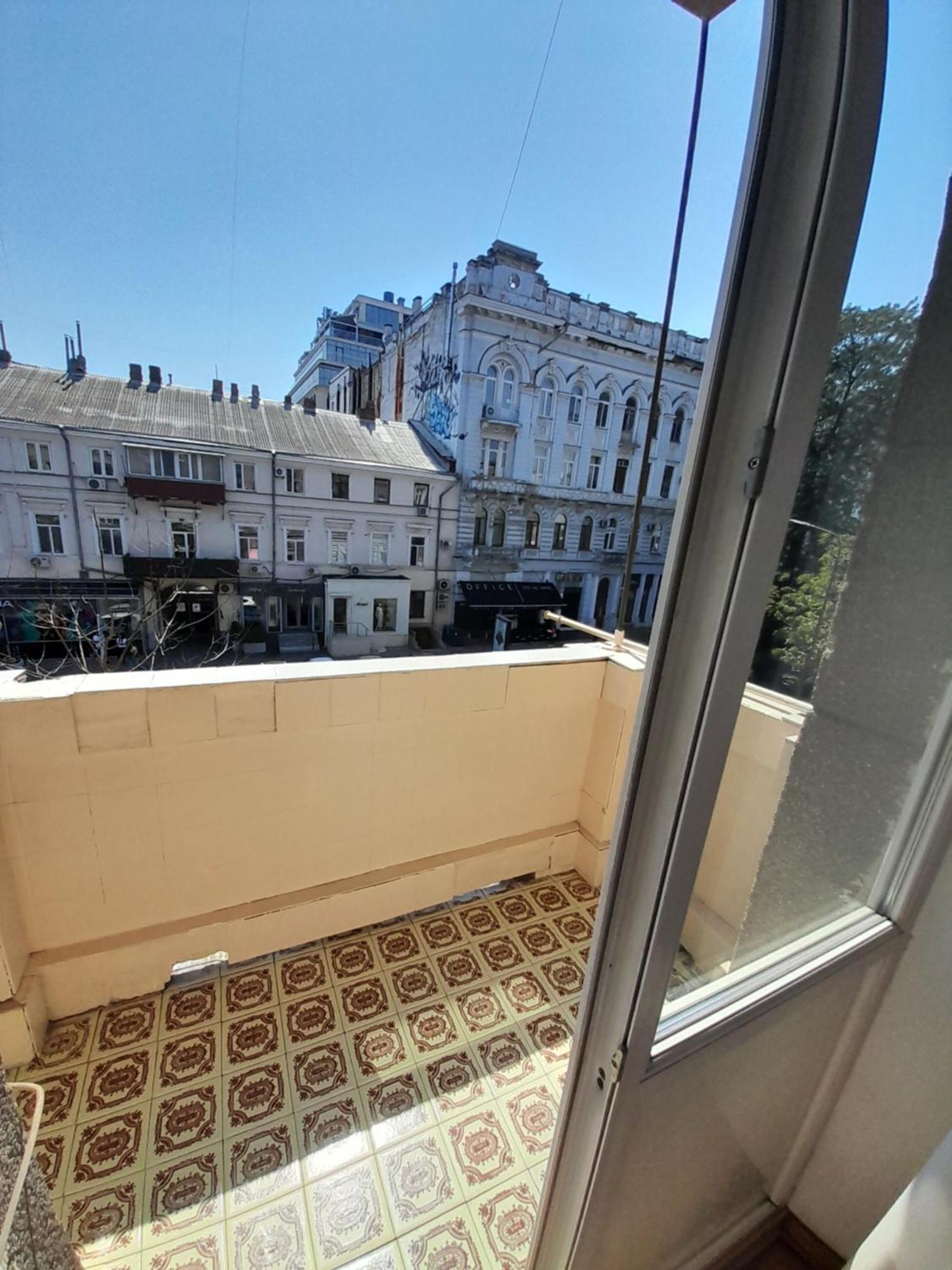 Apartment On Hretska 26/28 Odessa Luaran gambar
